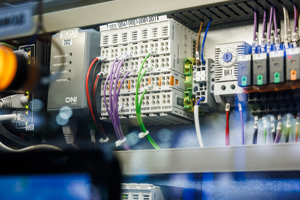 3_iek-22 copy.jpg